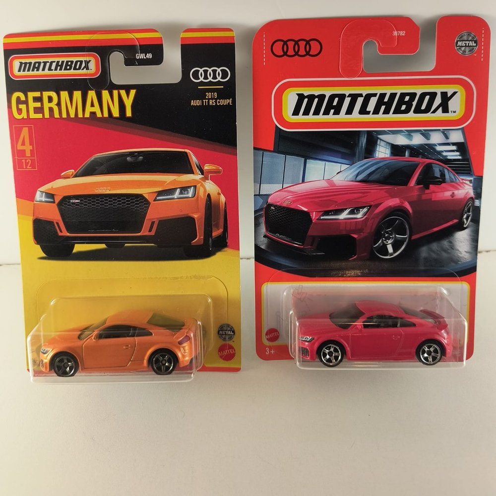 B21 Hot Wheels 2019 Audi TT RS Coupe bundle  with shipping protector import …